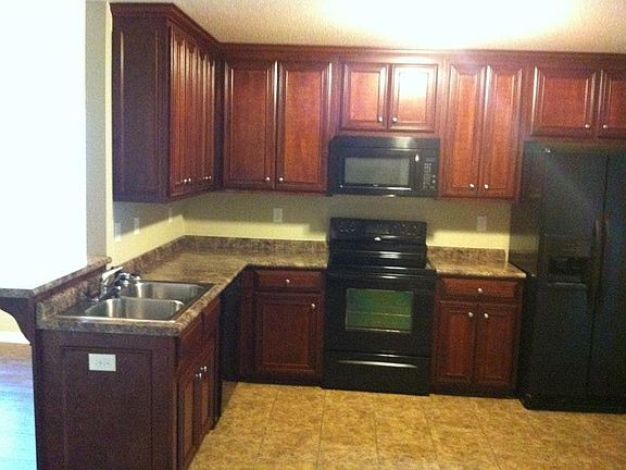 3rd image of 5256 Greyfield Cir