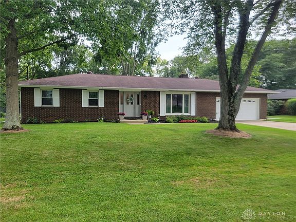 2nd image of 3639 Dawn Dr