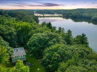 25 Richardson Ln, Bath, ME 04530