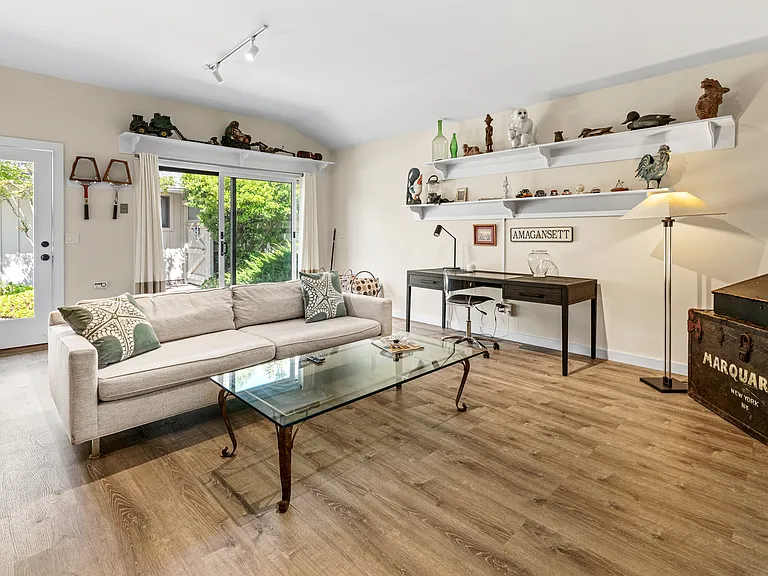23 Jacqueline Dr — Photo 12