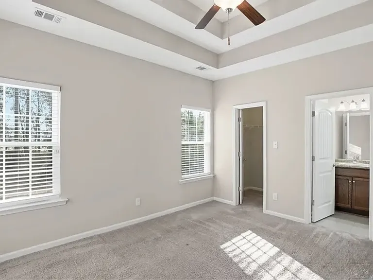 415 Olde Ivey Sq — Photo 3