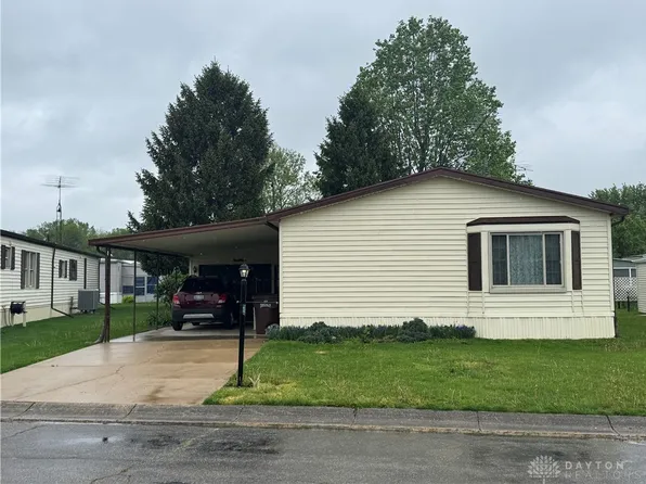 233 Western Dr, Medway, OH 45341