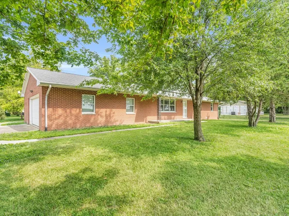 702 N Rising Rd, Champaign, IL 61822