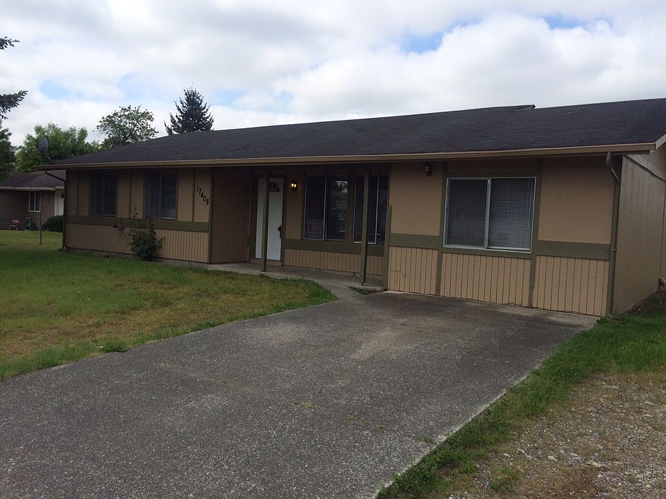 1st image of 17408 6th Ave E