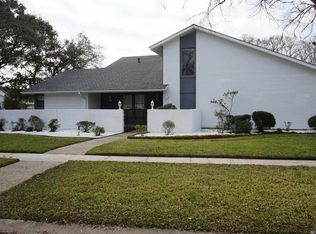 12426 Lake Sherwood Ave N, Baton Rouge, LA 70816