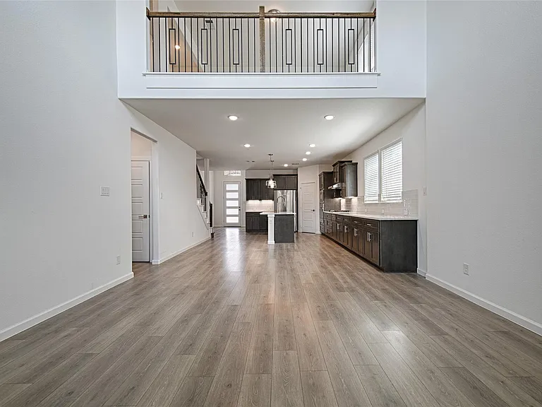 3511 Clara Dr — Photo 11