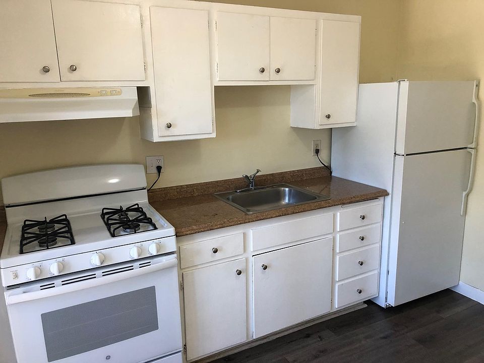 1st image of 5411 Morrow Dr #H
