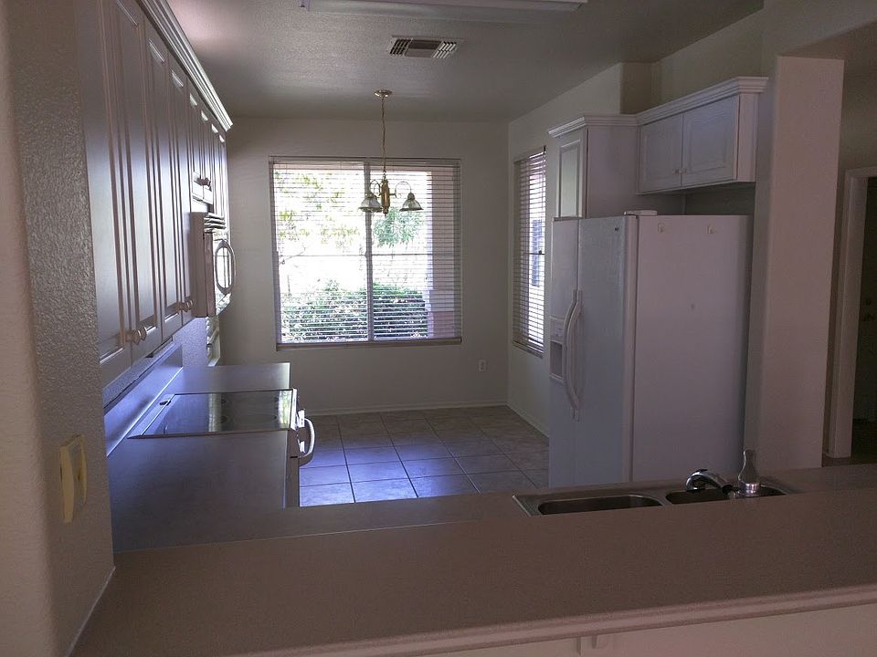 2nd image of 173 Southern Cross Ct