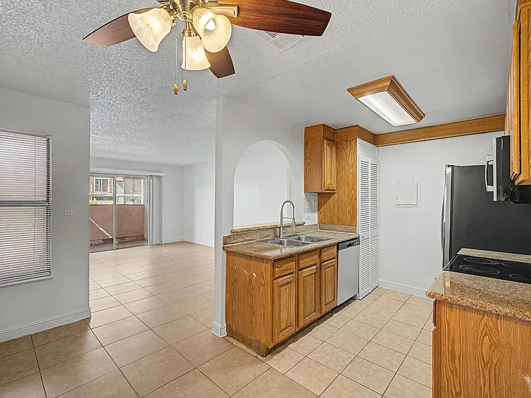 1515 E Reno Ave #A103 — Photo 16