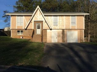1425 Raider Dr SE, Dalton, GA 30721