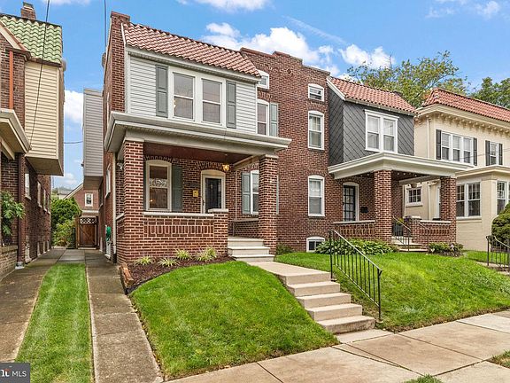 2nd image of 1502 W 11th St #260