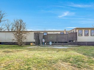 39 Cardinal Dr, Shavertown, PA 18708