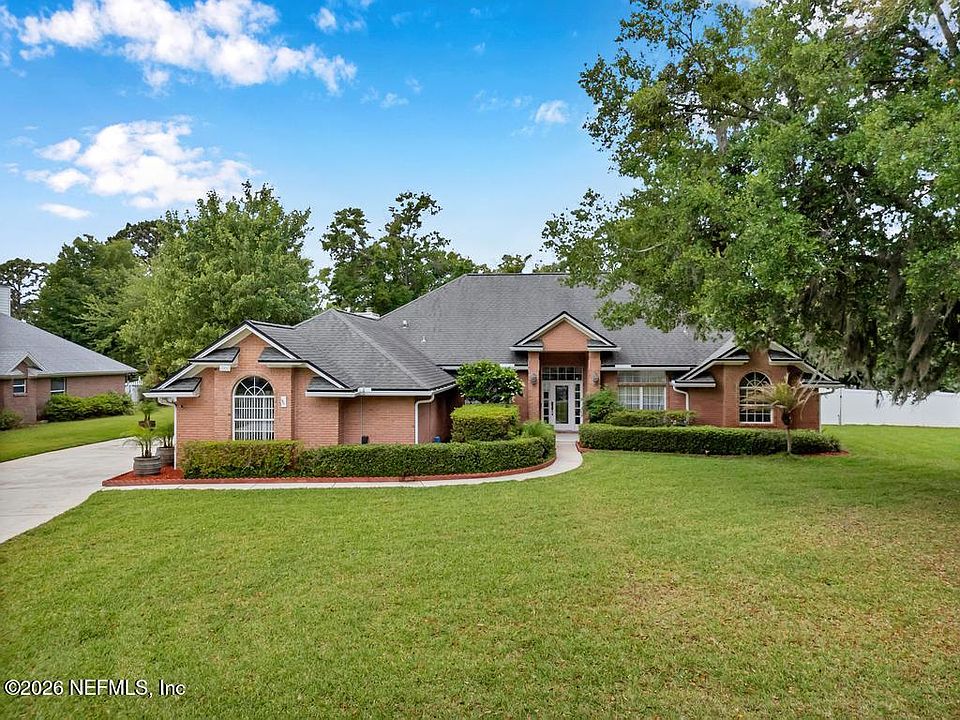 1st image of 1200 CREEKWOOD Way S