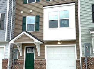 94 Moses Dr, Martinsburg, WV 25405