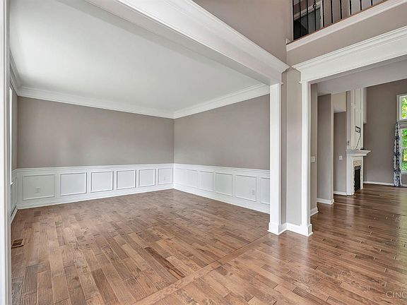 3rd image of 1318 Gatch Ct
