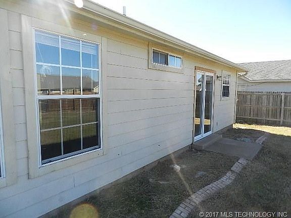 3rd image of 20225 E 42nd Pl S