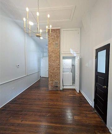 2nd image of 941 Delachaise St