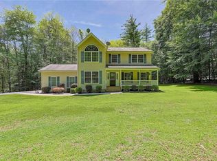 56 Roe Rd, Bloomingburg, NY 12721