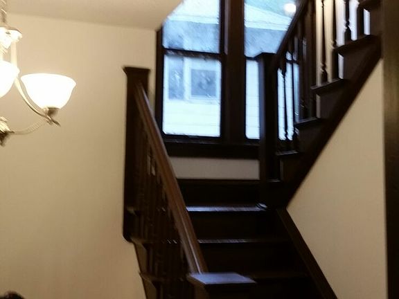 4th image of 3239 Wabash Ave