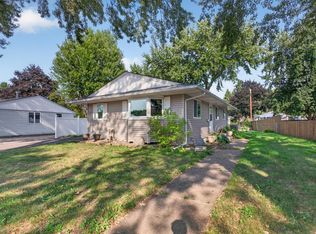 726 22nd Ave N, South Saint Paul, MN 55075
