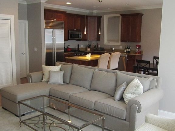 4th image of 2757 N Lincoln Ave APT 203