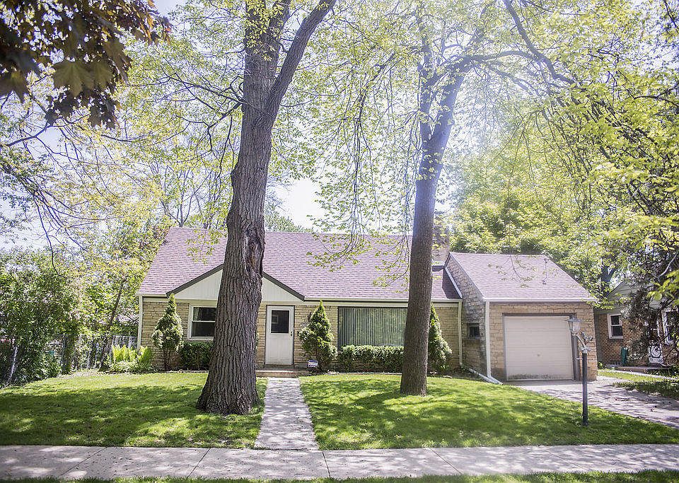 1st image of 5780 N Sidney Pl