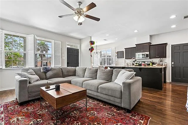 1381 Harrison Ave — Photo 4