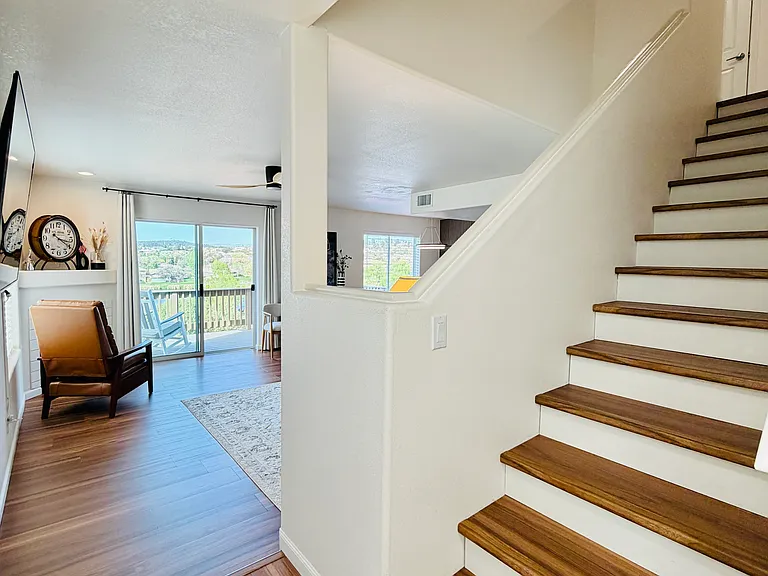 955 W Ensenada Ln — Photo 13