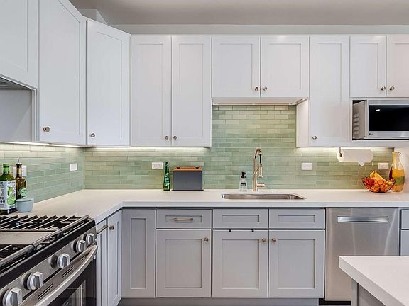 5th image of 275 9th St APT 3