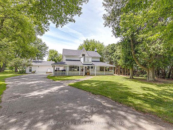 3rd image of 17 Denney Dr