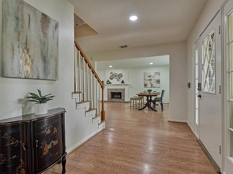 71 Breezy Point Pl — Photo 7