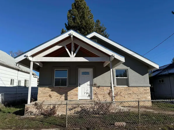 221 Main St, Portola, CA 96122