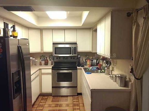 4th image of 124 Oaxaca Ln