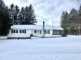 11567 Maple Ave, Naples, NY 14512