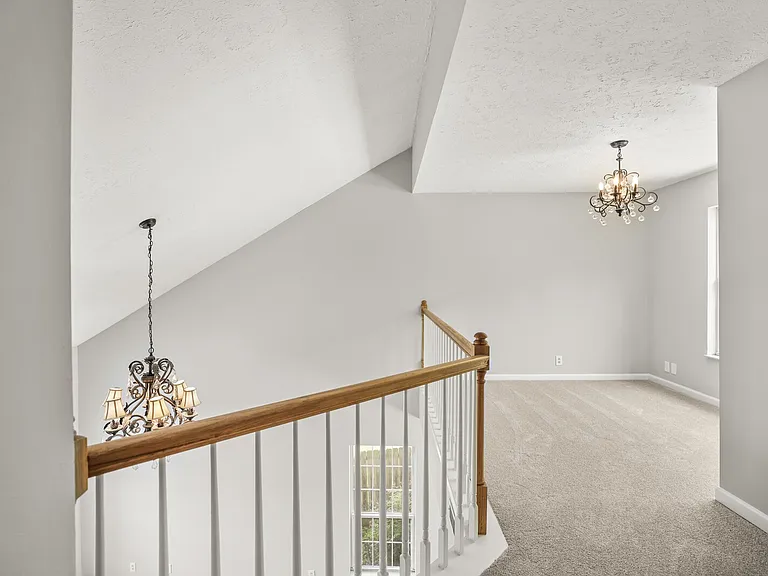 3127 Creekview Ln — Photo 26