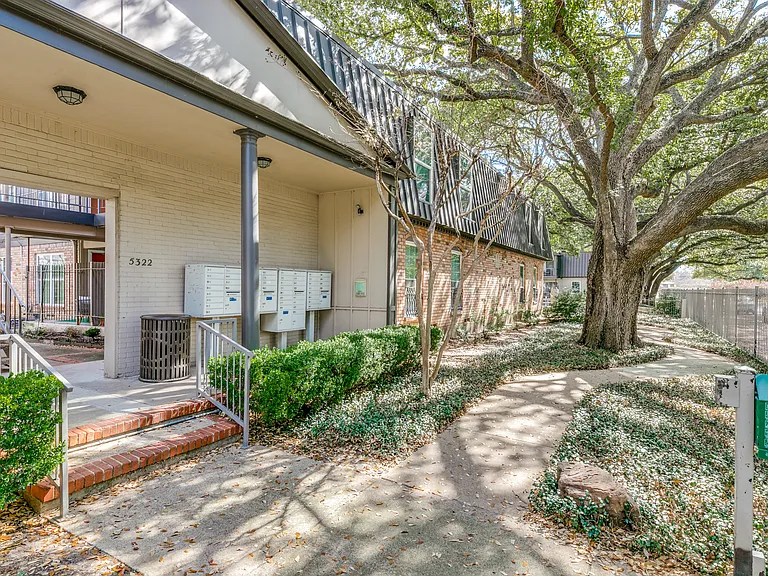 5322 Fleetwood Oaks Ave #242 — Photo 25