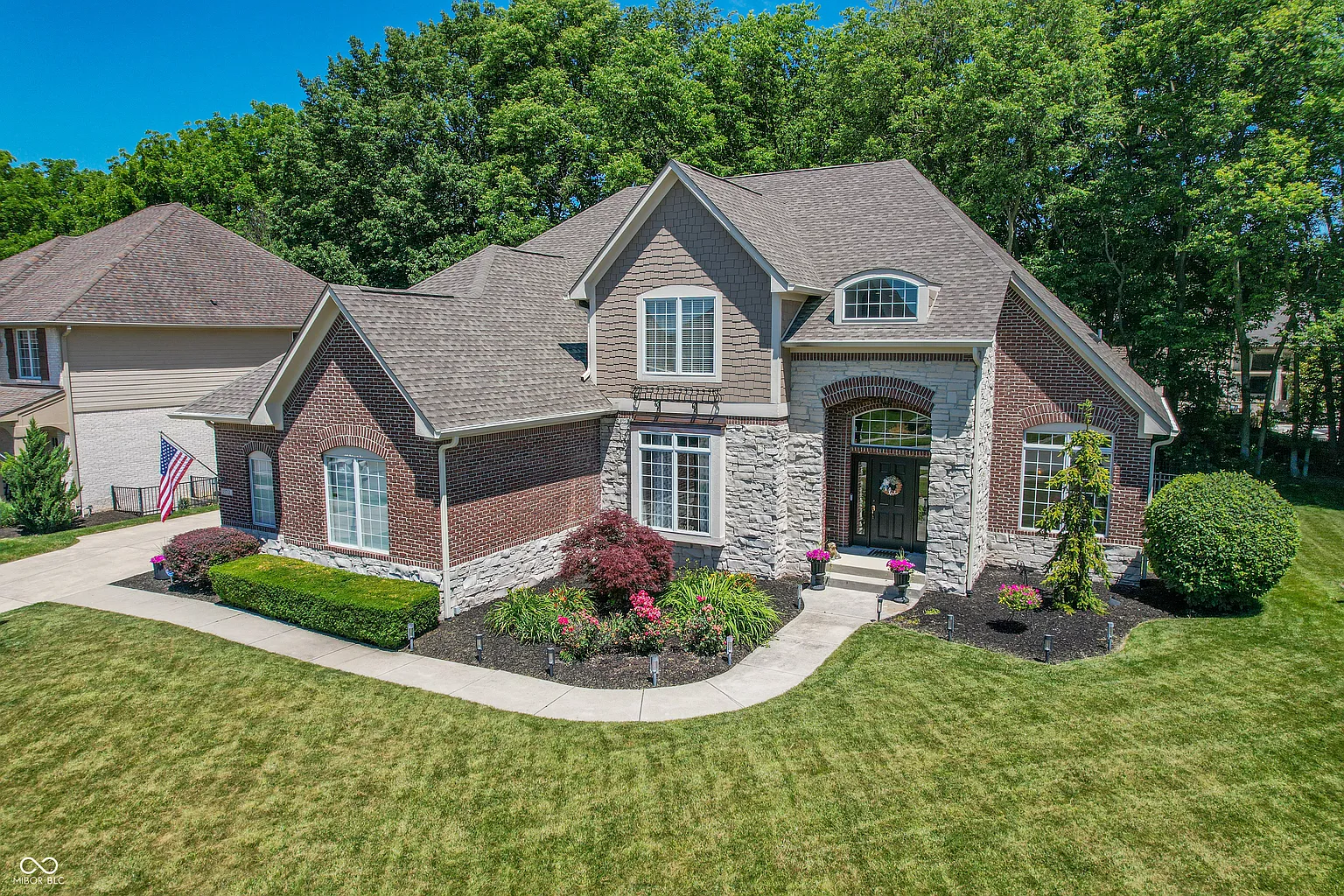 13712 Fairwood Dr photo 1