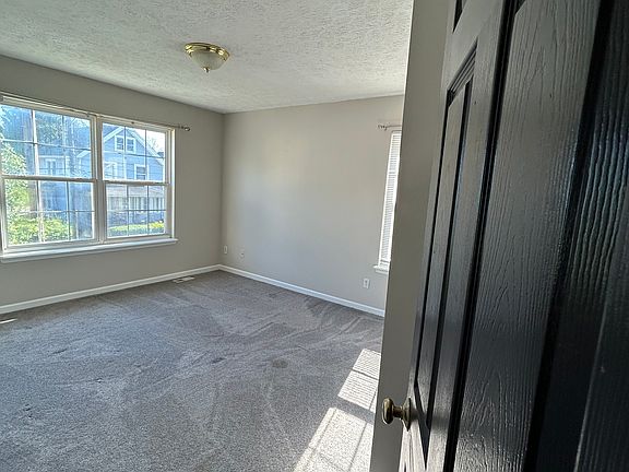 2nd image of 6211 Heisley Ave