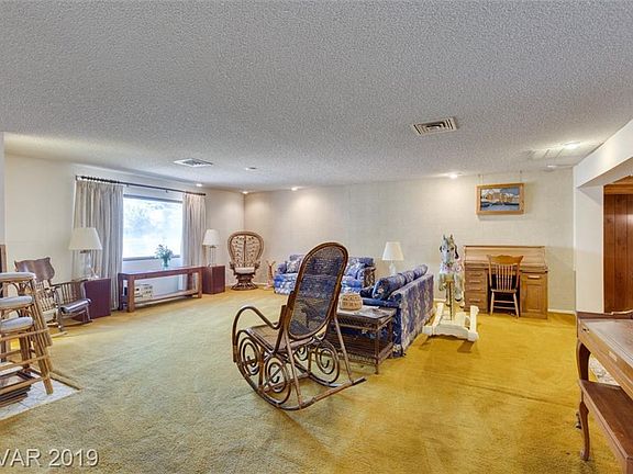 5th image of 4759 E Van Buren Ave