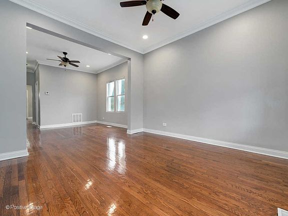 3rd image of 4421 S Princeton Ave