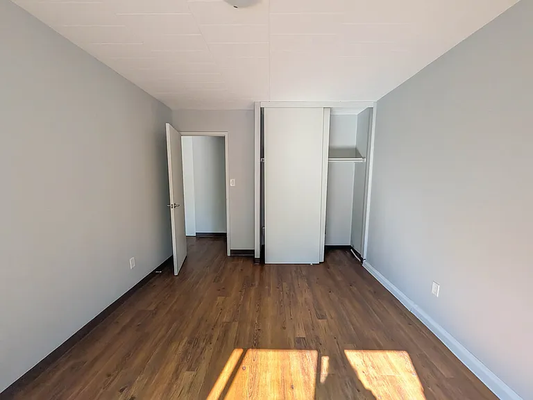 2B Arlington Ave #205 — Photo 13