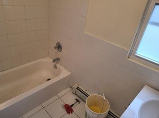 10156 98th St, Ozone Park, NY 11416