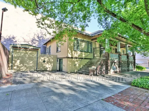 1015 27th St, Sacramento, CA 95816