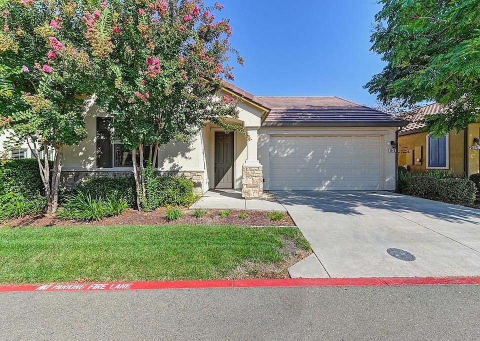 1st image of 2040 Avignon Ln