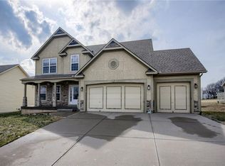 14406 Eastern Ct, Grandview, MO 64030