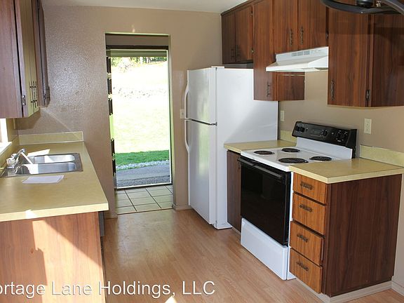 5th image of 1451 SE Bethel Valley Ln