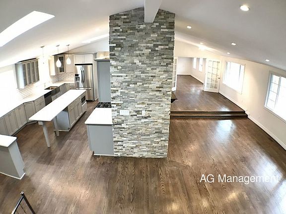 3rd image of 5051 Kellen Ln