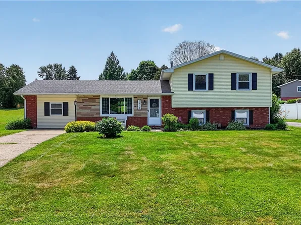 1818 Kenwood Dr, Orrville, OH 44667