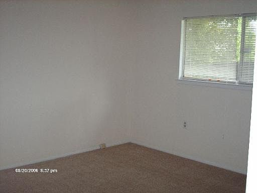 2nd image of 7927 BOWENS CROSSING