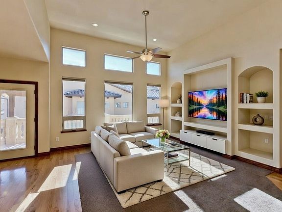 4th image of 2061 S Broadway Unit 202